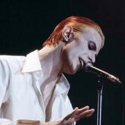 David Bowie: una sua bellissima foto sui diffusori di una celebre ditta di Hi-Fi