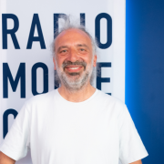Stefano Bollani: porto sul palco 2 anime diverse