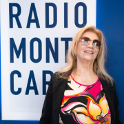 Iva Zanicchi: voglio che Dolce far niente diventi un tormentone estivo