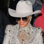 Beyoncé non riempie lo stadio. E regala i biglietti
