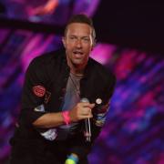 Chris Martin: la rarissima foto con il figlio Moses