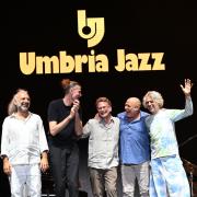 Stefano Bollani a Umbria Jazz 2025: le foto più belle