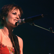 Cranberries: finalmente arriva su vinile, cd e in digitale  l'MTV Unplugged. Guarda il video di Empty