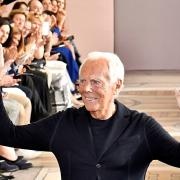 Milano Fashion Week: applausi e lacrime per Giorgio Armani. Il video