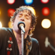 Jeremy Allen White canta Born To Run: il video