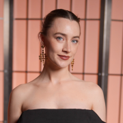 Beatles: sarà Saoirse Ronan a interpretare Linda McCartney nel biopic di Sam Mendes