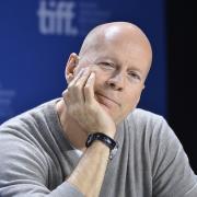Keith Richards, Norah Jones, Mavis Staples: il concerto per Bruce Willis