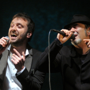 Luca Carboni canta Mare mare con Elisa, Jovanotti e Cremonini: il video emozionante