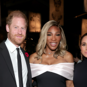 Meghan Markle e il Principe Harry cancellati dalla foto di compleanno di Kris Jenner. Il motivo è imbarazzante