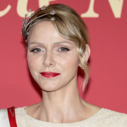 La Principessa Charlene meravigliosa alla Festa Nazionale di Monaco: le foto più belle