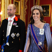 Kate Middleton: la splendida tiara del banchetto di stato con il Presidente tedesco nasconde un segreto. Il video