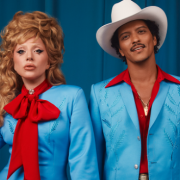 Die With A Smile:  la celebre hit stava per essere cestinata! Ecco cosa è successo