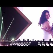 Laura Pausini fa una dedica speciale ai figli del marito Paolo Carta: il video