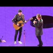 Gli U2 eseguono Christmas (Baby Please Come Home) dopo 36 anni: il video
