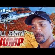 Will Smith festeggia i suoi 50 anni facendo il bungee jumping.