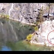 Bungee-jumping, questa ragazza è viva per miracolo