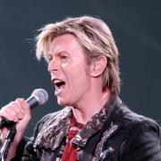 I cantautori italiani che hanno incrociato la strada di David Bowie