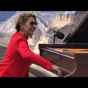 Suona Chopin a 5000 metri d'altezza: guarda il video del record!
