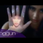 Anggun, buon compleanno!
