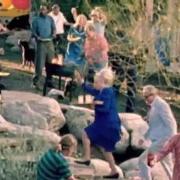 R.E.M. - Imitation Of Life