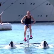 Agonismo e stravaganza: emozionatevi con la Riviera Water Bike Challenge!