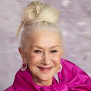 Helen Mirren affitta un cinema per i bambini di un paesino pugliese