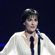 Enya, buon compleanno