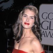Brooke Shields,  quell'abito rosso e la figlia: orgoglio di mamma