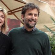 Margherita Buy e Nanni Moretti  cantano Soldi e annunciano la partecipazione a Cannes: il video