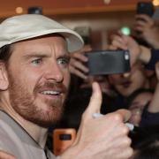Michael Fassbender innamorato dell'Italia. E della pizza