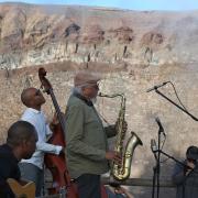 Il Vesuvio suona il jazz. La sua voce diventa musica