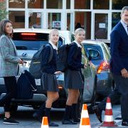 Primo giorno di scuola anche per Leonor di Spagna e la sorella Sofia