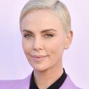 Charlize Theron: cuore, impegno e coraggio nella sua generosa donazione