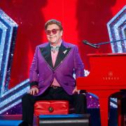 Elton John: terrore nei cieli
