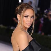 Jennifer Lopez: il comune di Triora le offre la cittadinanza onoraria  
