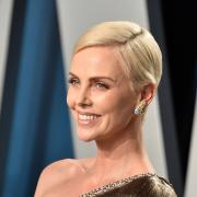 Charlize Theron, il suo compleanno e quel tuffo di gioia