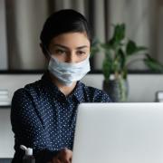 Lavorare meno ore ma con lo stesso stipendio: l’ipotesi di cui si parla