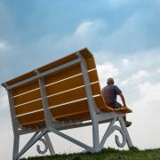 Le "Panchine giganti", la nuova moda del turismo: dove trovarle in Italia