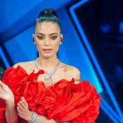 Lode a Elodie,  che ci ha sempre spronati a  vincere le avversità