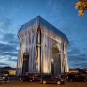 L'Arco di Trionfo impacchettato: omaggio a Christo