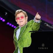 Elton John da record con Cold Heart (PNAU Remix)!