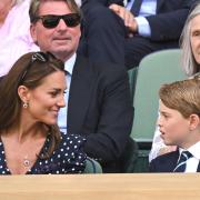 Kate Middleton, la partenza per le vacanze e il video irresistibile