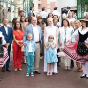 La principessa Charlene saluta l'estate con il tradizionale picnic