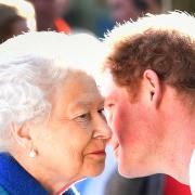 La Regina non è in collera con Harry. Ma è triste