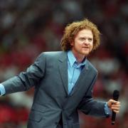 Europei 2021: Mick Hucknall  rivela le emozioni di quando si esibì nel '96