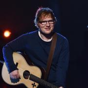 Ed Sheeran alla prese con il balletto di Friends