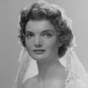 Jackie Kennedy: la storia segreta del suo abito da sposa