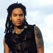 Lenny Kravitz, la foto fenomenale e un bellissimo annuncio