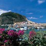 E' a Ischia la panchina più bella del mondo