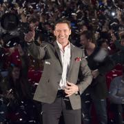 Hugh Jackman irresistibile mentre canta New York New York
